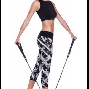 Nikibiki Black and White Capri Leggings - womens medium